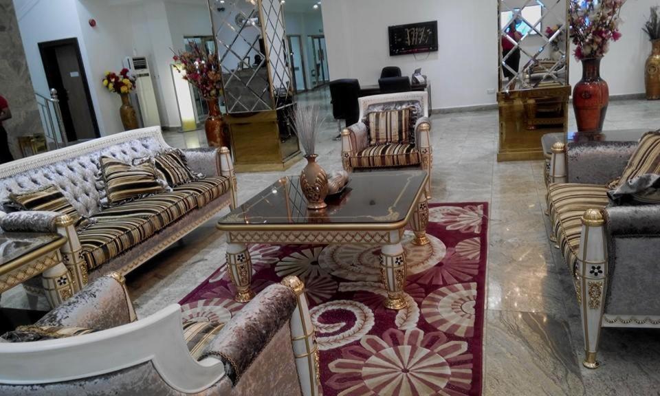 Immaculate Royal Int'L Hotel Owerri Luaran gambar